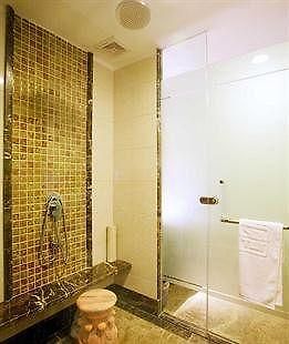 Jinan Zhuo Rui Hotel Hongjialou Екстериор снимка
