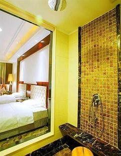 Jinan Zhuo Rui Hotel Hongjialou Екстериор снимка