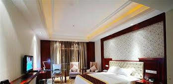 Jinan Zhuo Rui Hotel Hongjialou Екстериор снимка